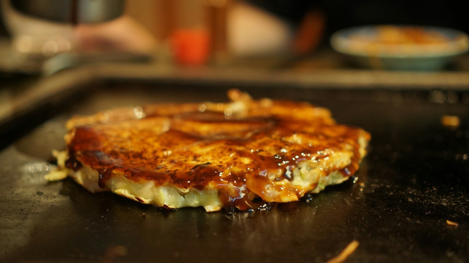 Okonomiyaki en la plancha